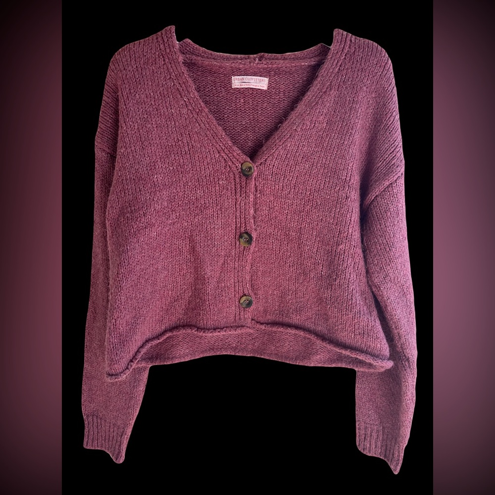 Beautiful URBAN OUTFITTERS Like New- Button Down Knit Cardigan Sweater
